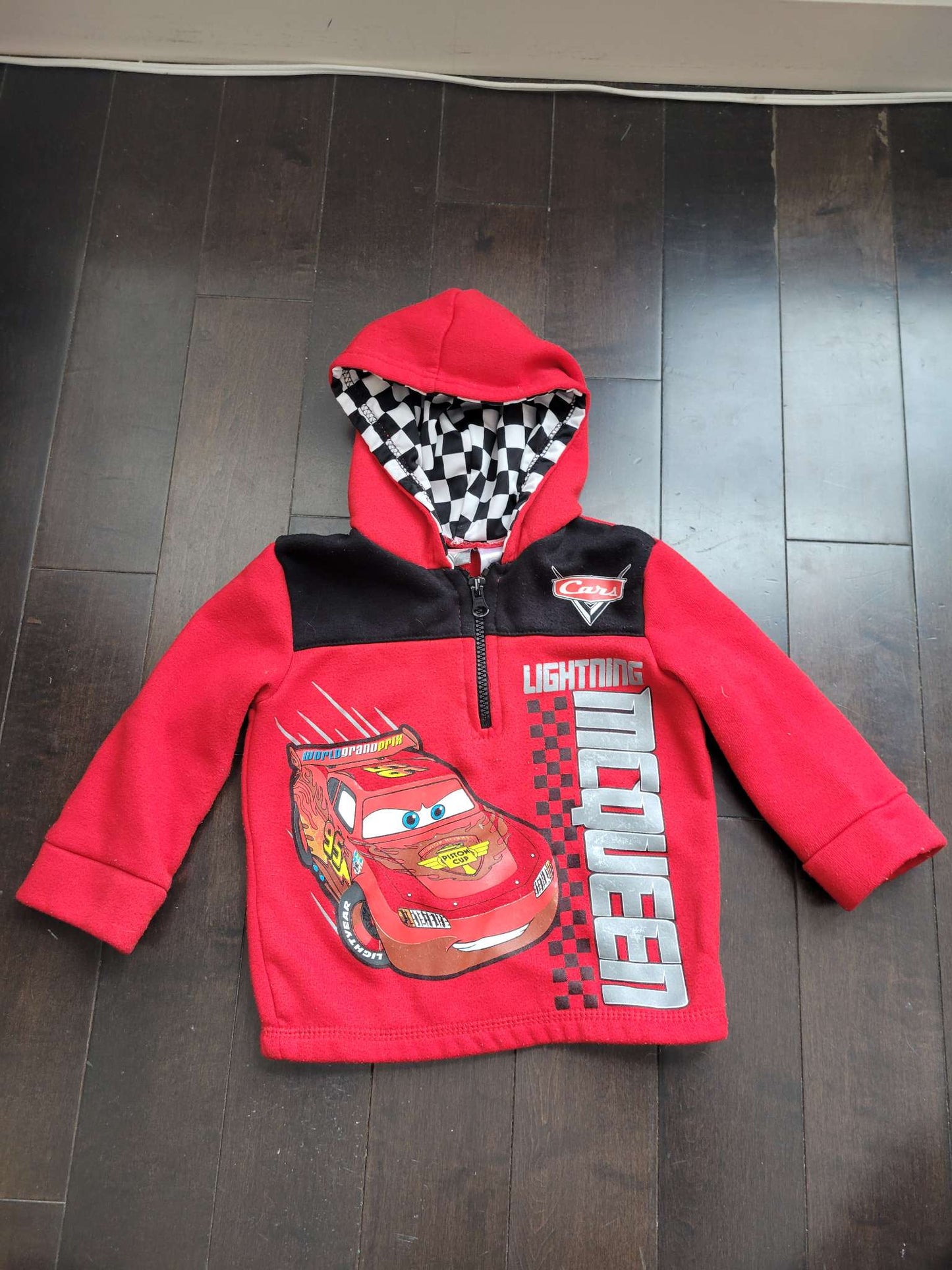 Disney Cars pull over Sweater , Kids 3T