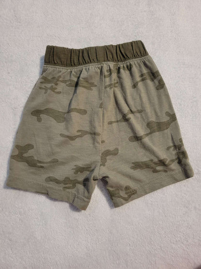 Boys 2T camo shorts, Kids 2T