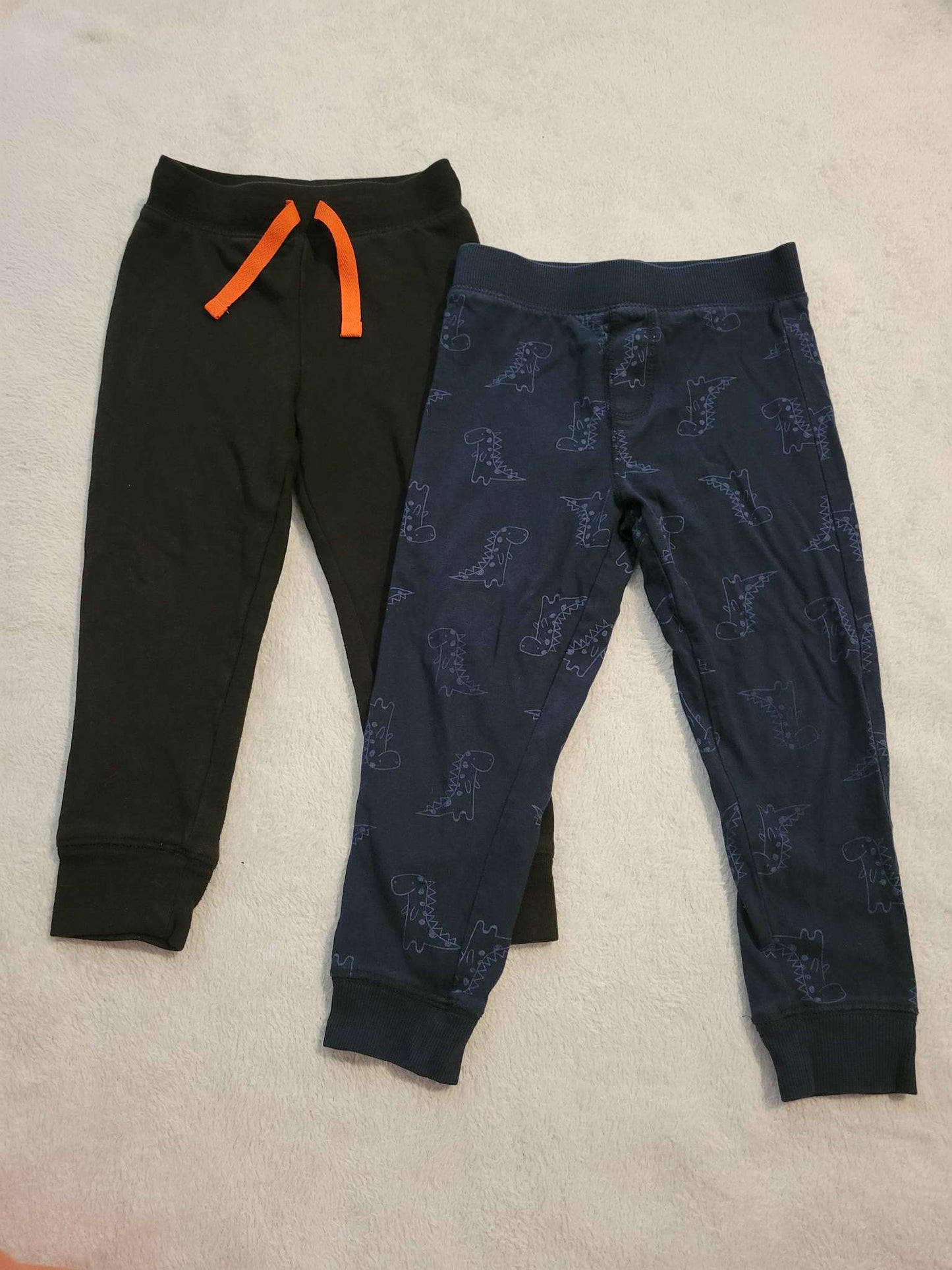 Pair of 3T pants, Kids 3T