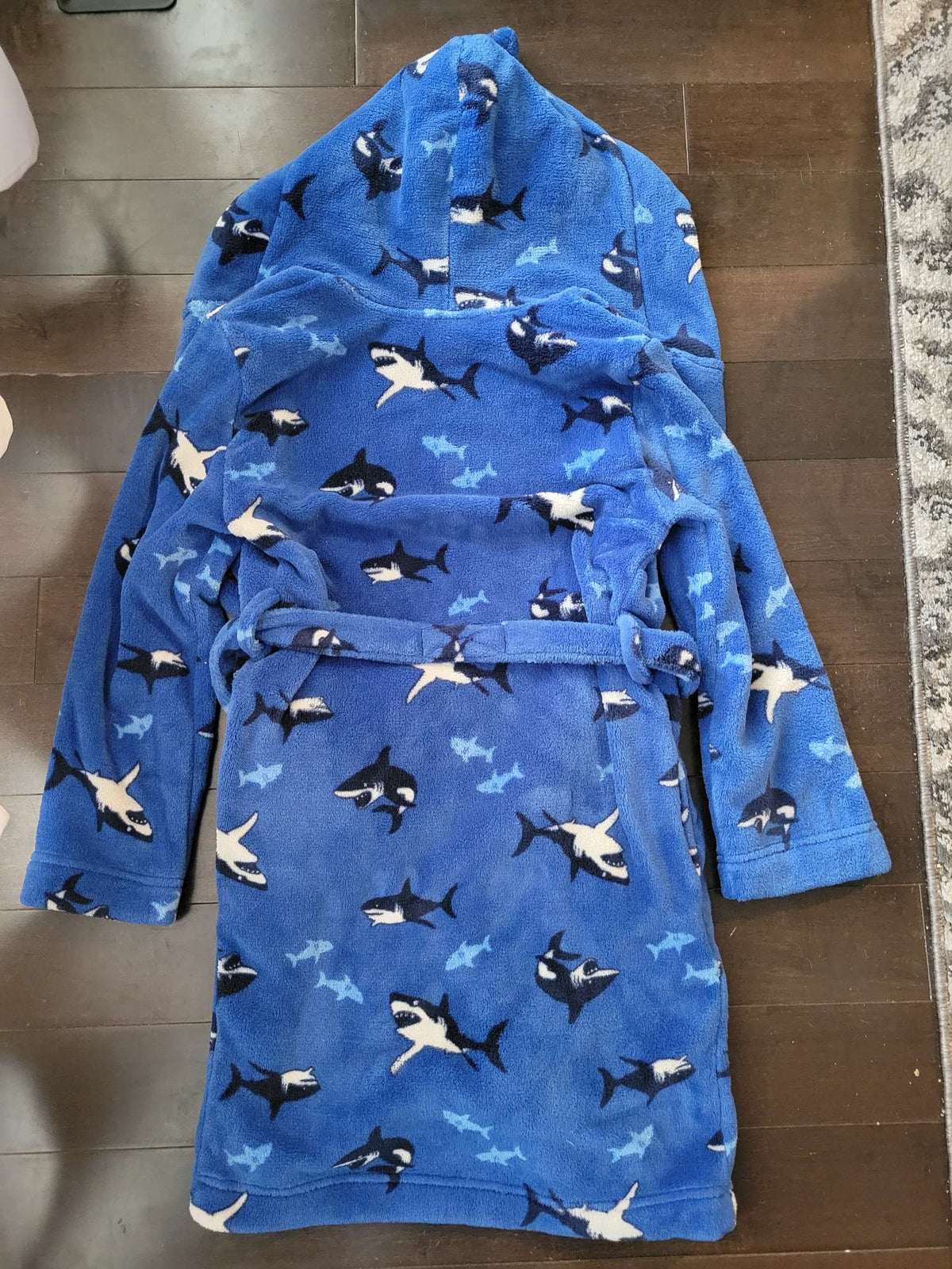 7/8 Shark Housecoat, Kids 7