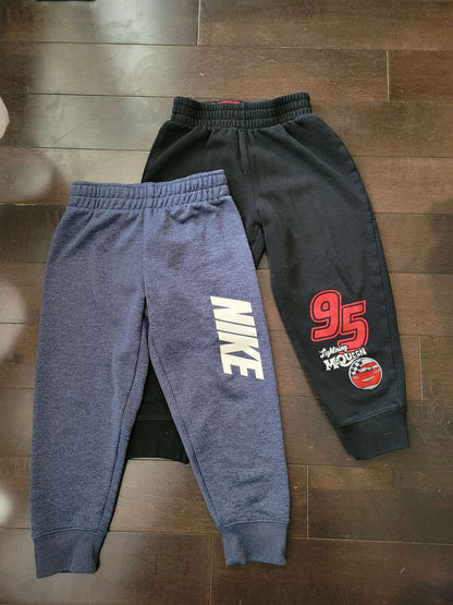 2 pairs of 3T pants , Kids 3T