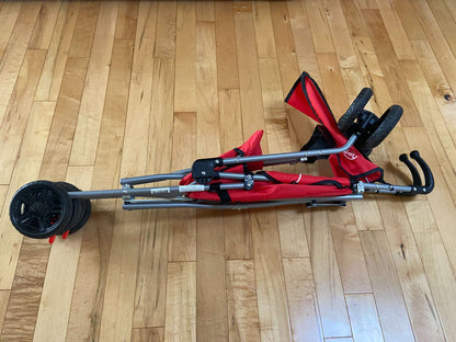 Bily Foldable Umbrella Red Travel Stroller MSRP $60