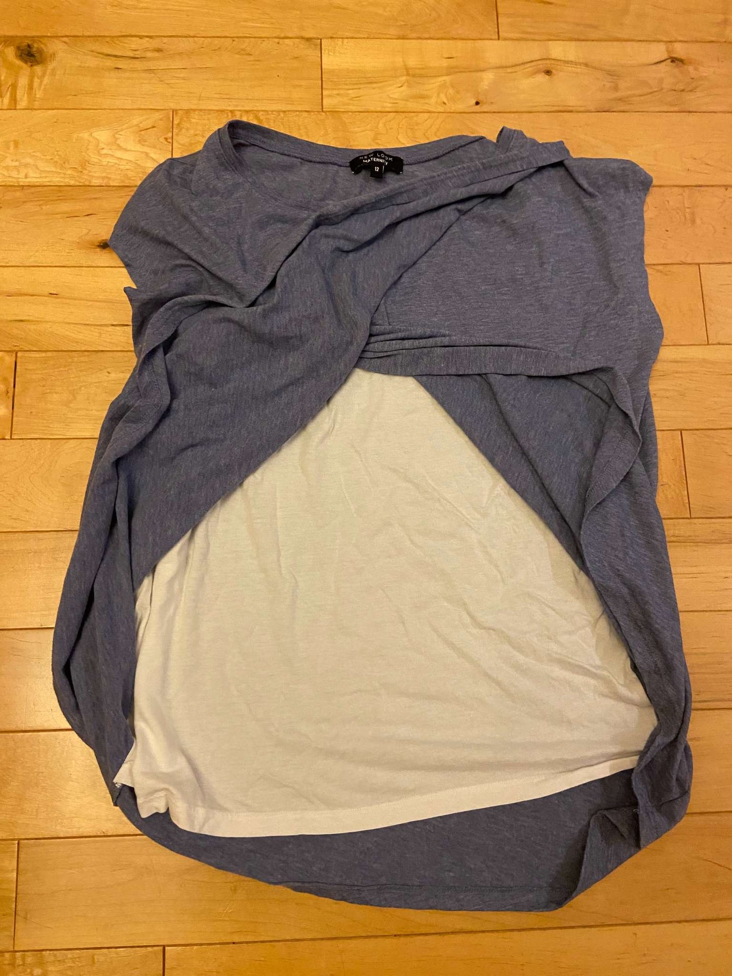 Blue Short Sleeved Nursing/Maternity Shirt, Maternity L (12-14)