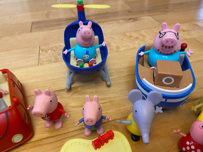 Ultimate Peppa Pig Action Figure Toy Set