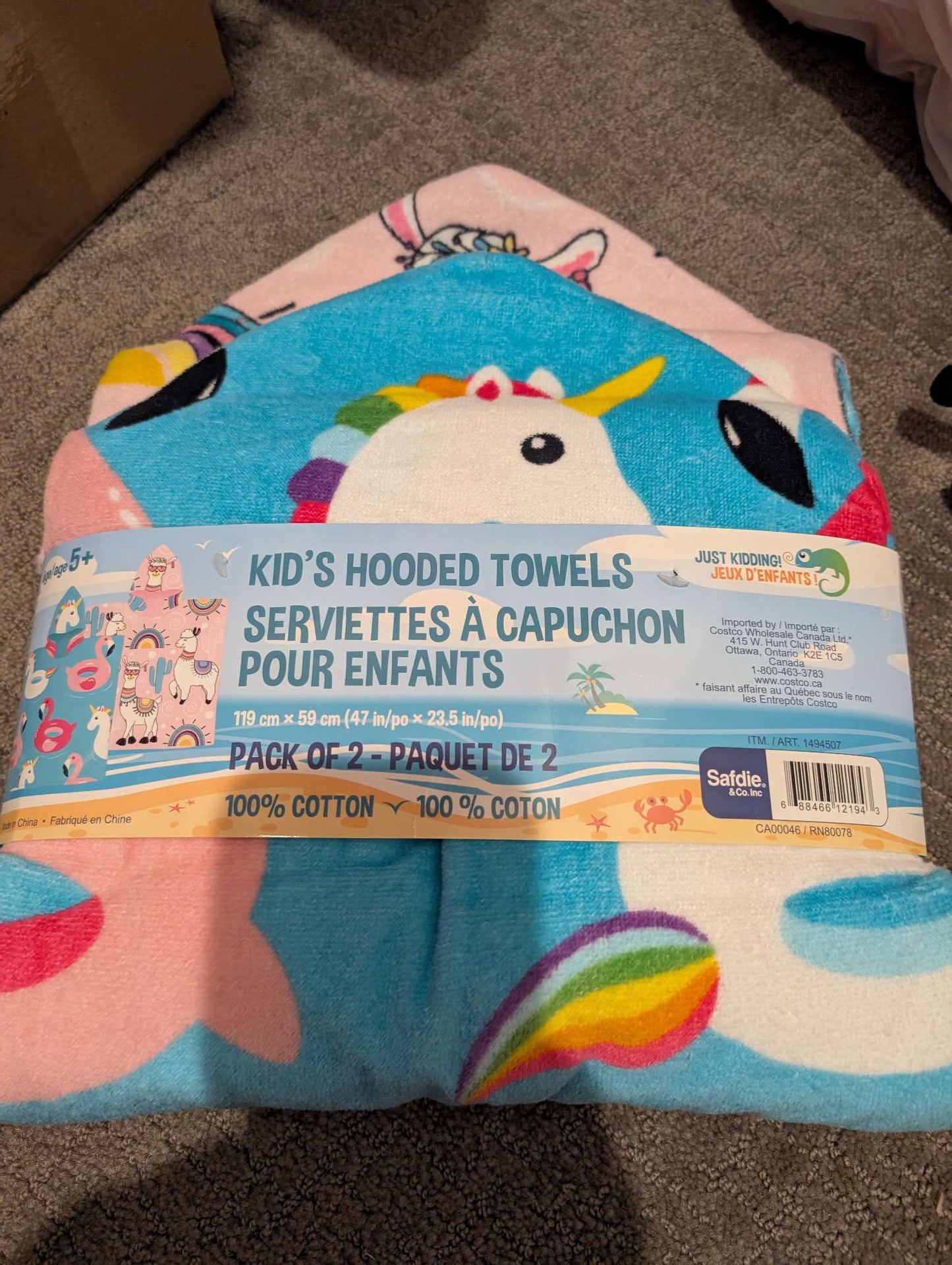 Girls - 2x hooded towel ponchos