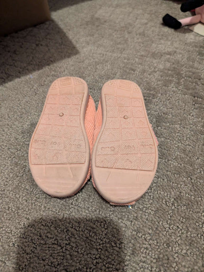 Pink toms - t4, Shoes 4 (Baby: 0-12 mth)