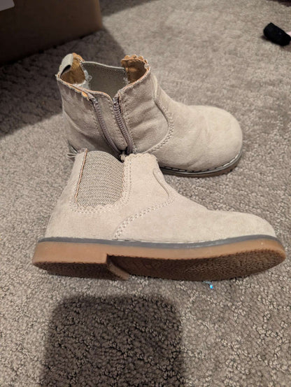 H&m Chelsea boots size 6, Shoes 7 (Walkers:12-24 mth)