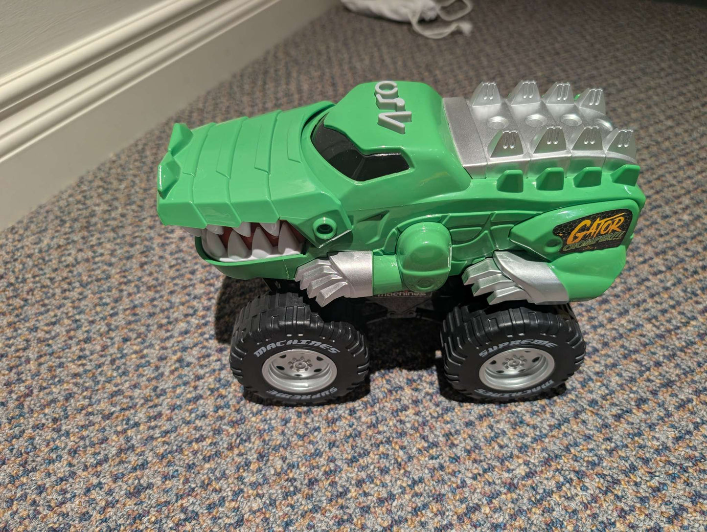 Gator Chomper Truck