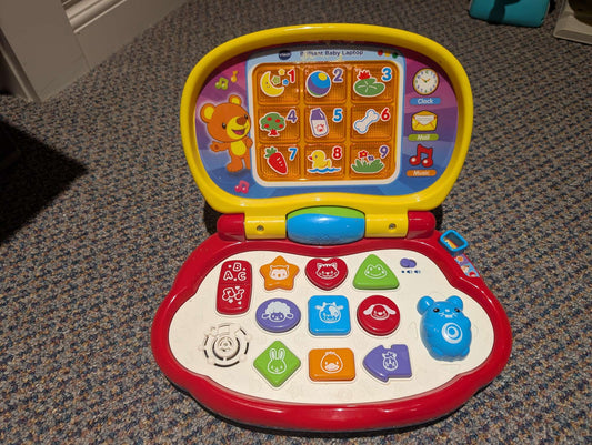 Play laptop, truck and spaceship