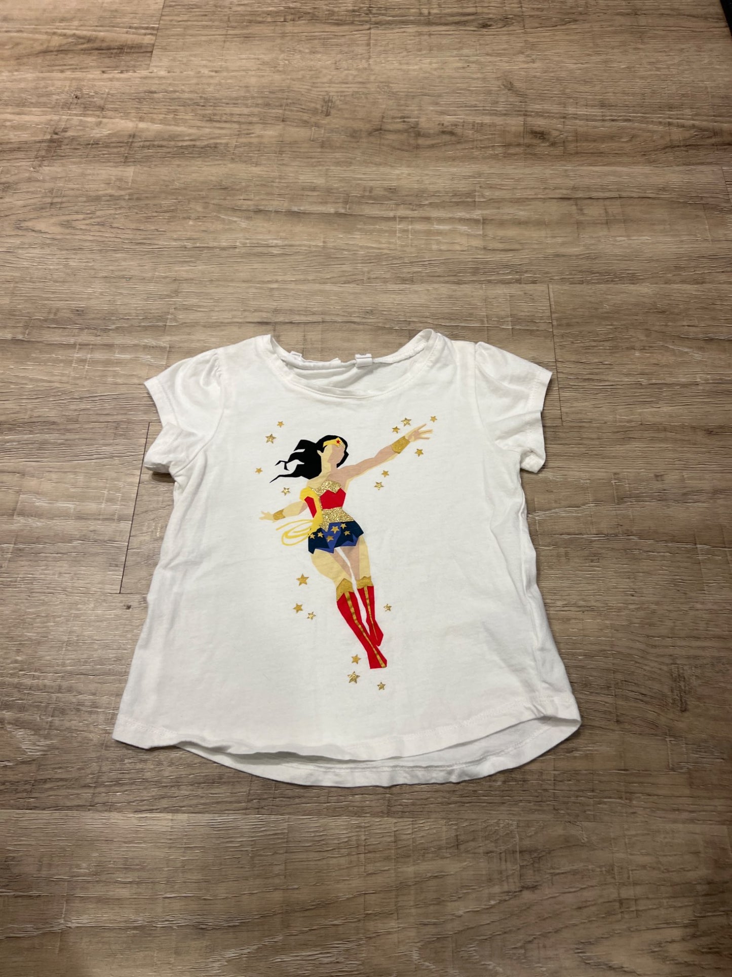 *Gap Wonder Woman shirt size 5T, Kids 5/5T