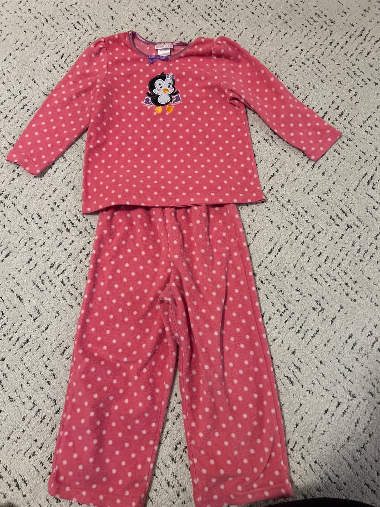 *Cherokee 2 piece penguin pajamas  set 3T , Kids 3T