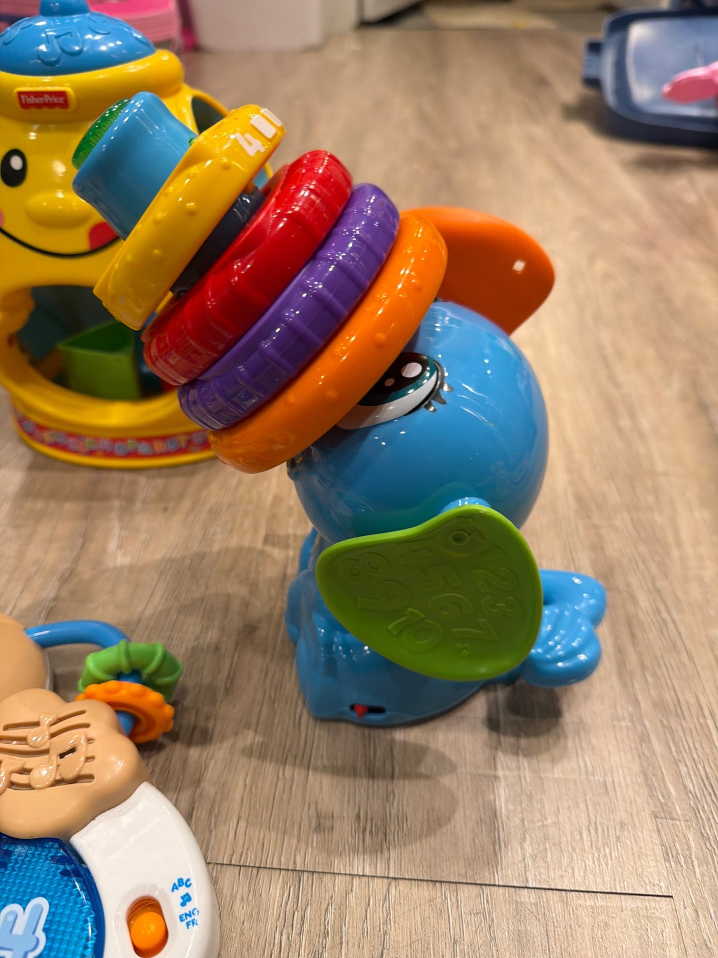 *Bundle of toys fisher price and leapfrog