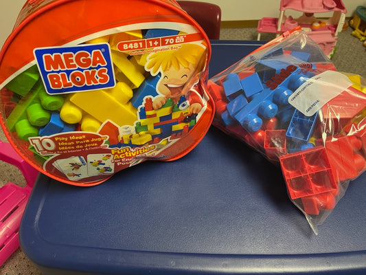 *Mega blocks set