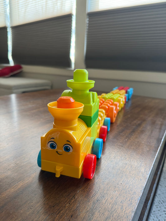 Mega block lego sets. Bundle Mega blocks with train Lego set