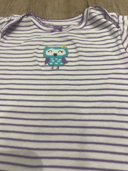 *Carters Bundle of 2 onesies 18-24 months , Kids 24 Month (18-24M)