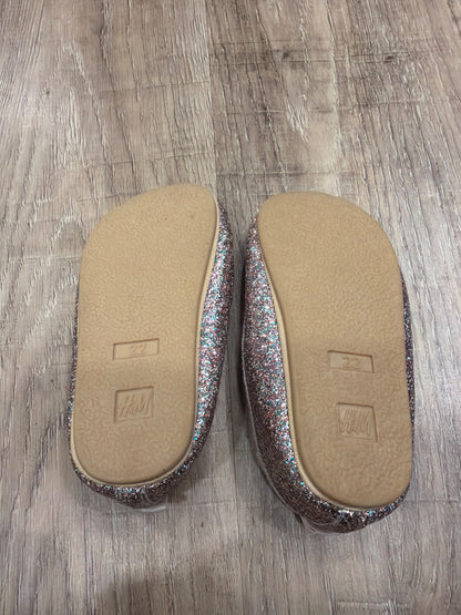 *H and m dressy sparkle unicorn shoes size 6, Shoes 6 (Walkers:12-24 mth)