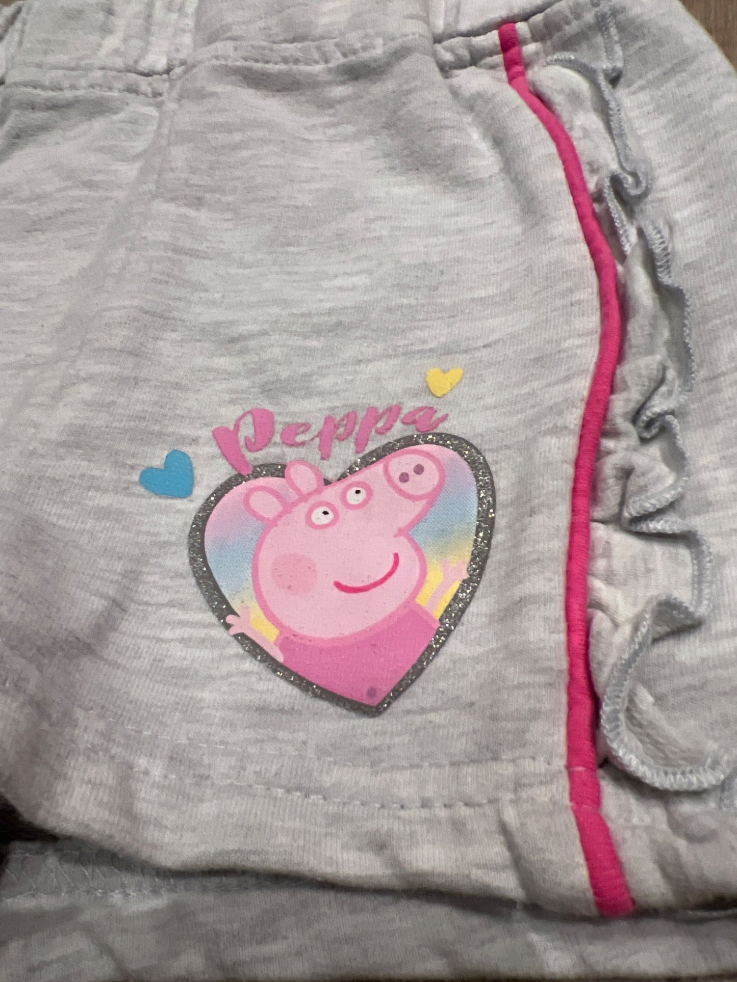 *Peppa pig  3T shorts, Kids 3T