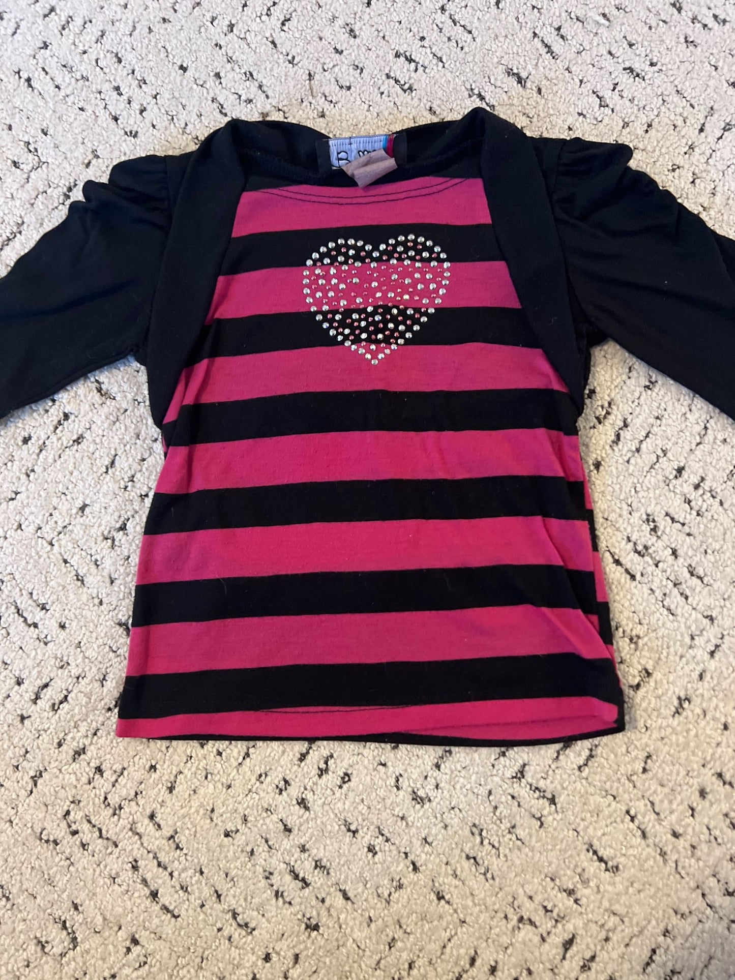 *Brand Btween 3T heart shirt, Kids 3T