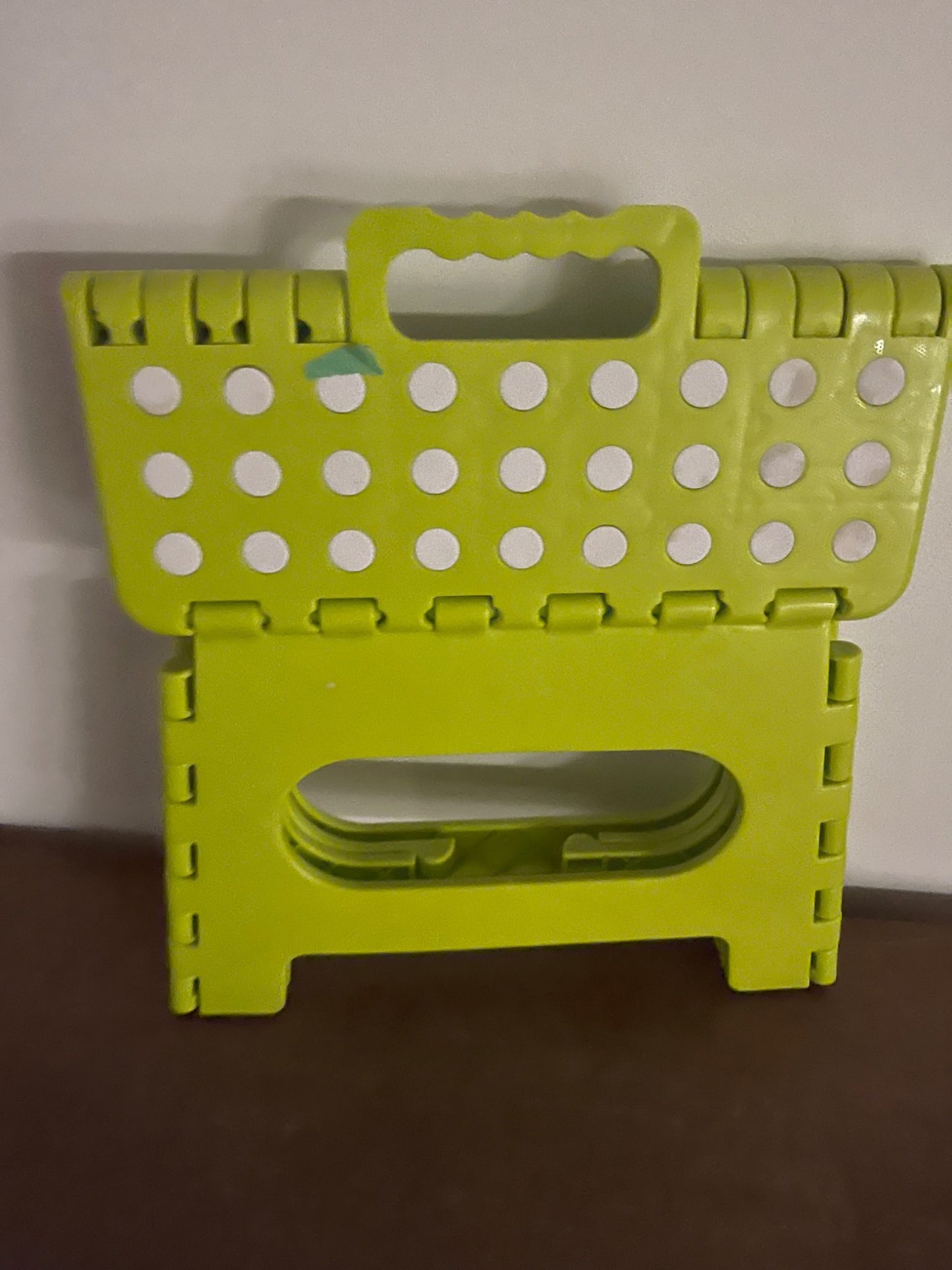 Folding step stool