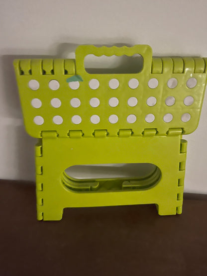 Folding step stool