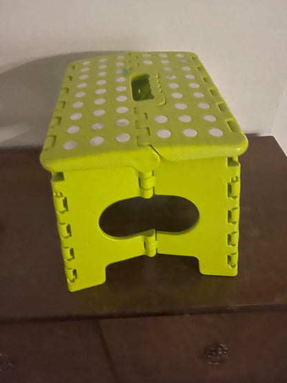 Folding step stool