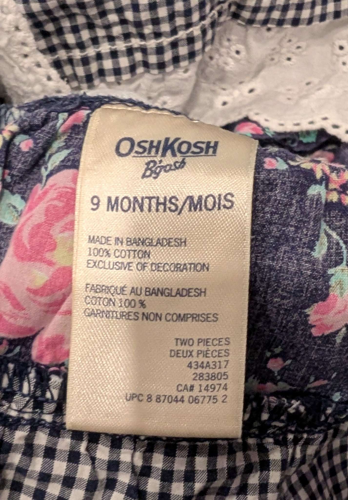 Oshkosh jean jumper 9m, Kids 9 Month (6-9M)