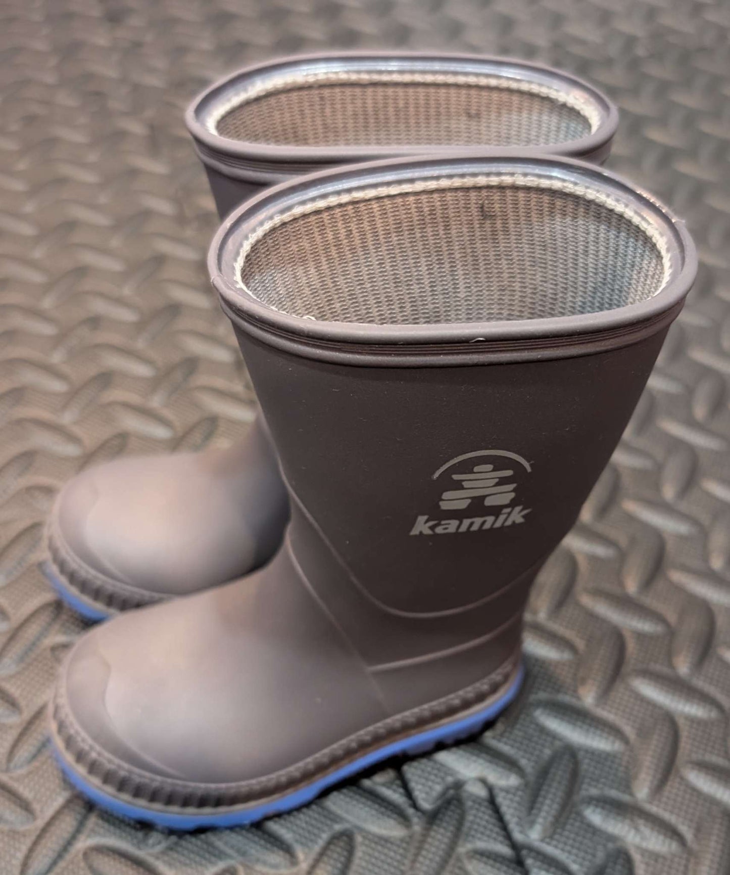 Kamik rain boots toddler size 5, Shoes 5 (Walkers:12-24 mth)