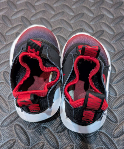 Nike flex runner size 4c , Shoes 4 (Baby: 0-12 mth)
