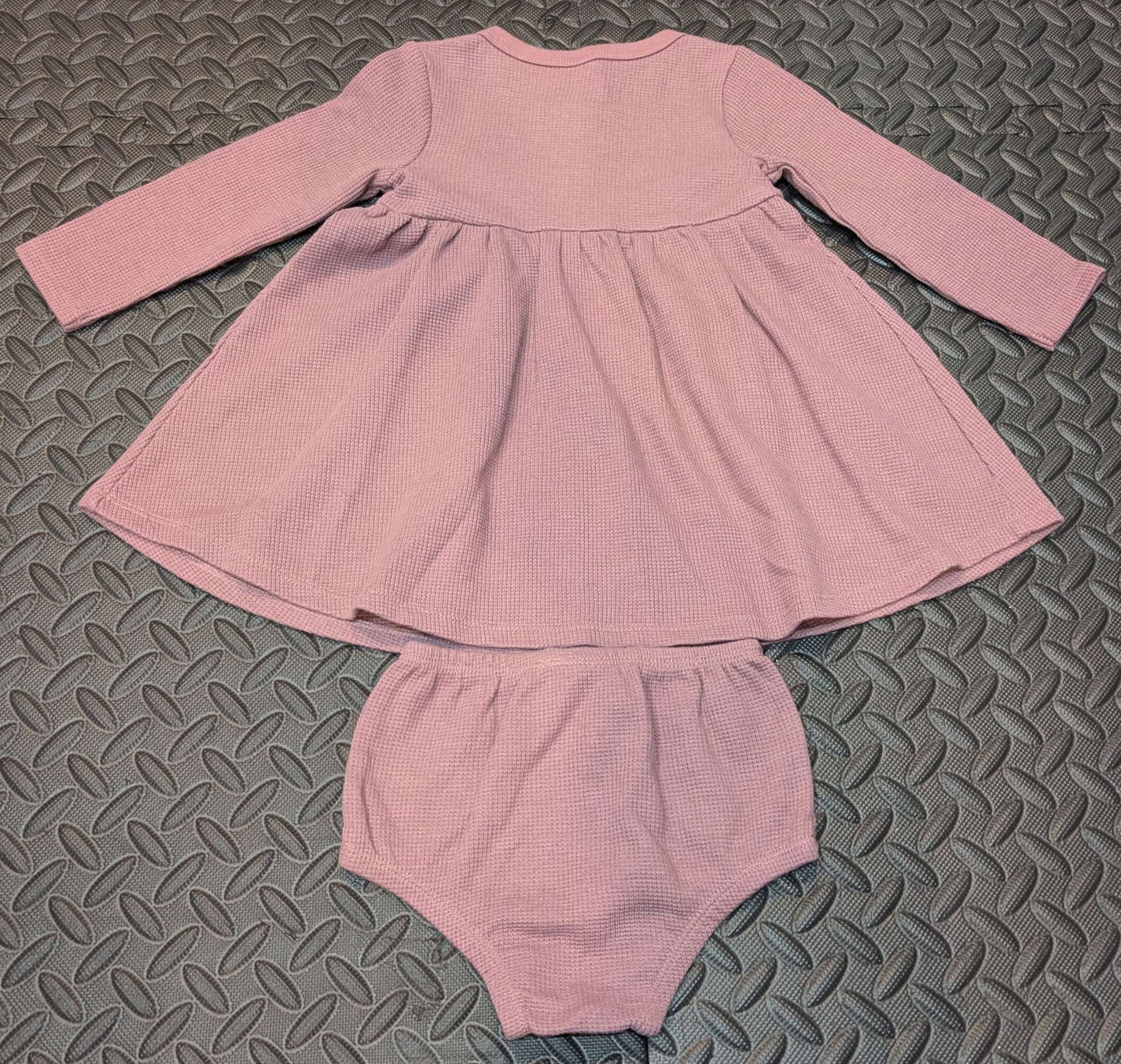 Mauve/dusty pink colored dress and diaper cover 18m, Kids 18 Month (12-18M)