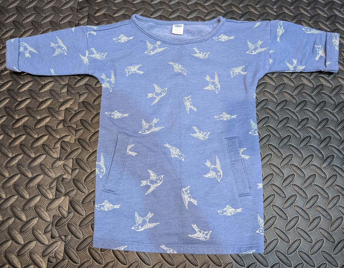 2 old navy dresses 18-24m, Kids 24 Month (18-24M)