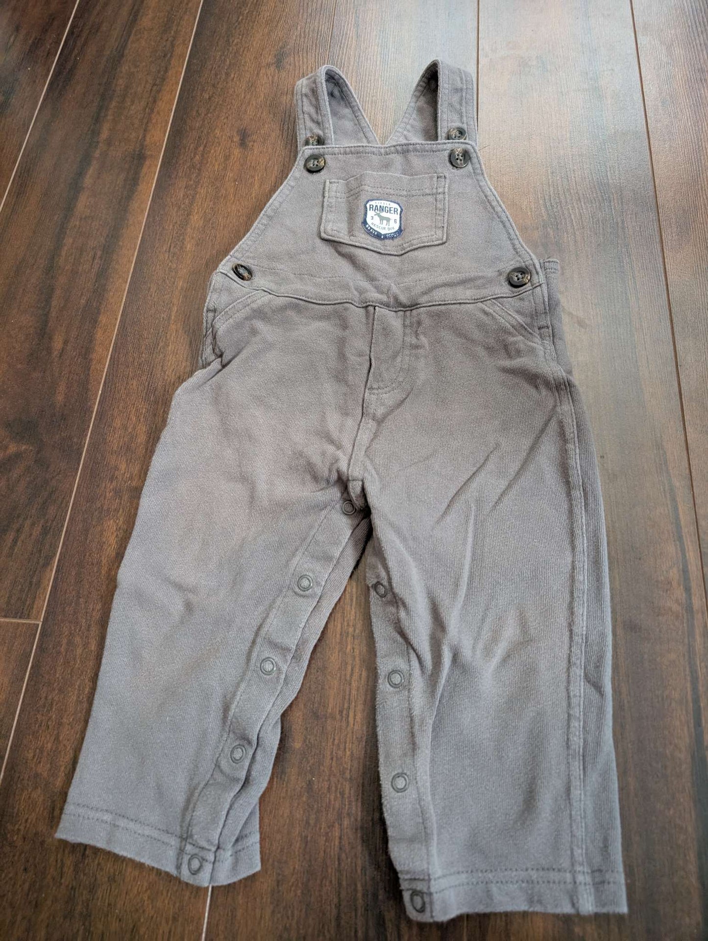 Overalls and mickey pants 12-18m, Kids 18 Month (12-18M)