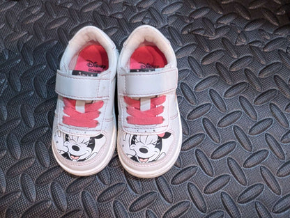 Minnie mouse sneakers Zara brand toddler size eu 21 or 5.5us, Shoes 5.5 (Walkers:12-24 mth)