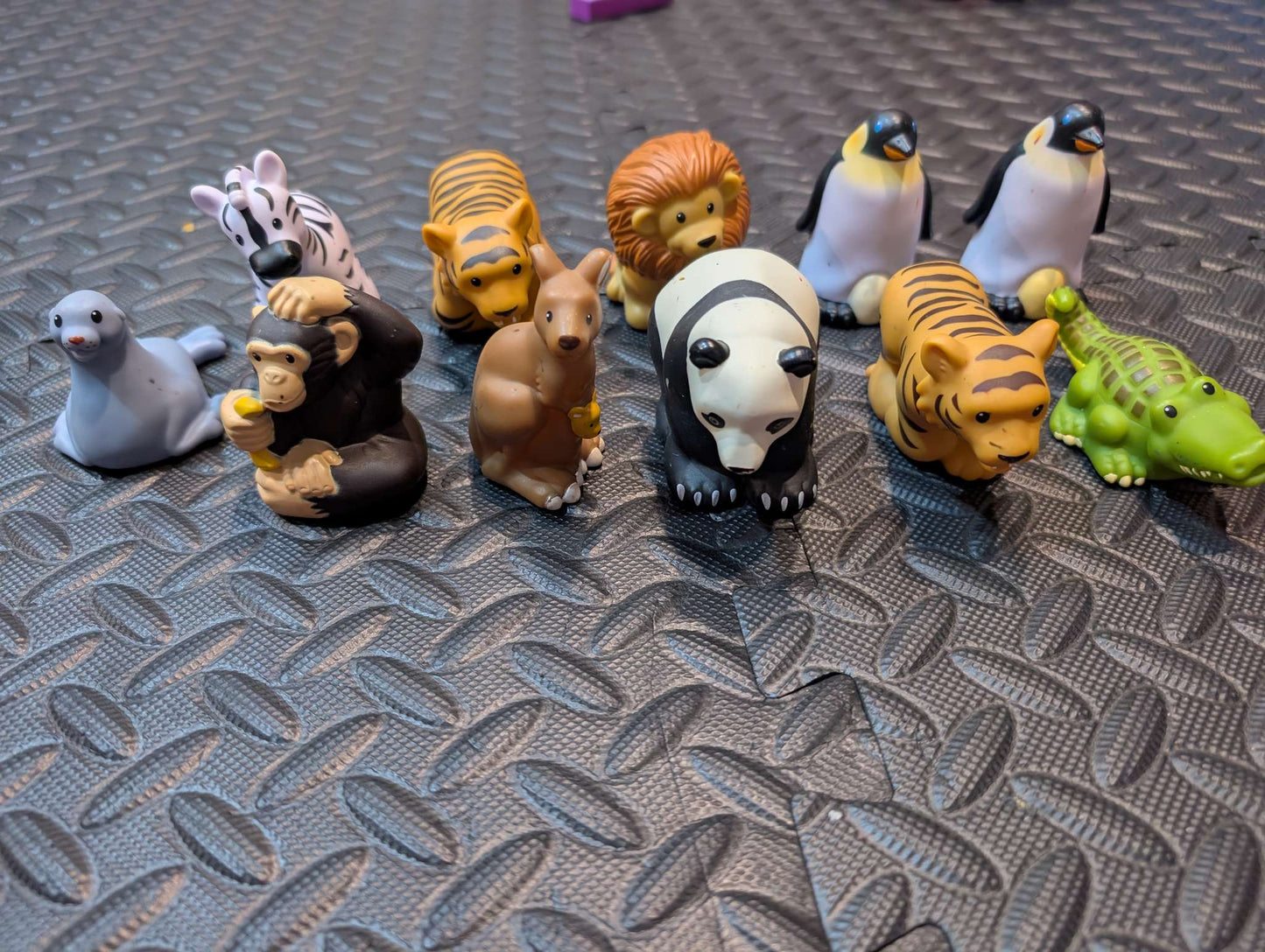 Little people zoo animals