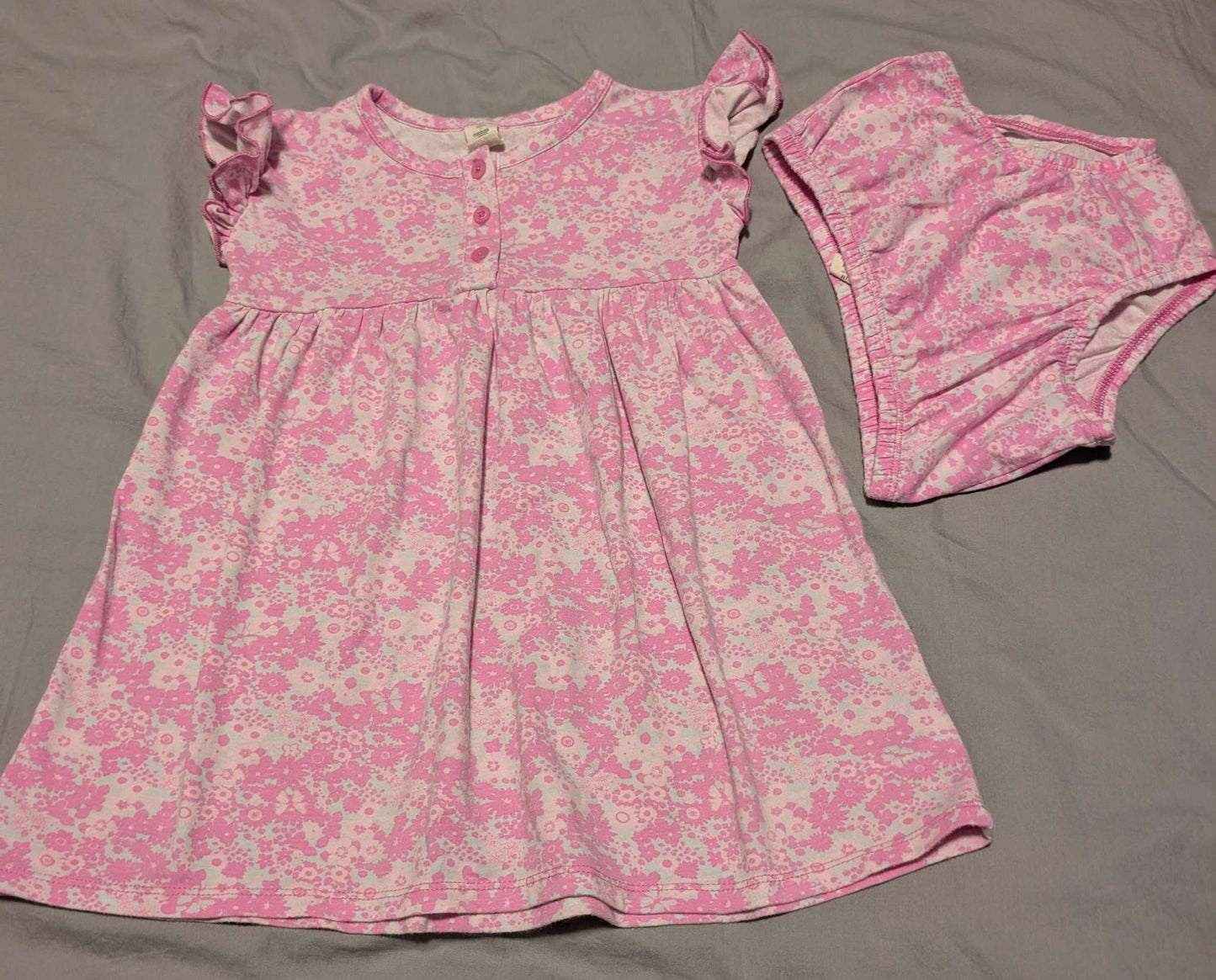 Pink floral dress size 24m, Kids 24 Month (18-24M)