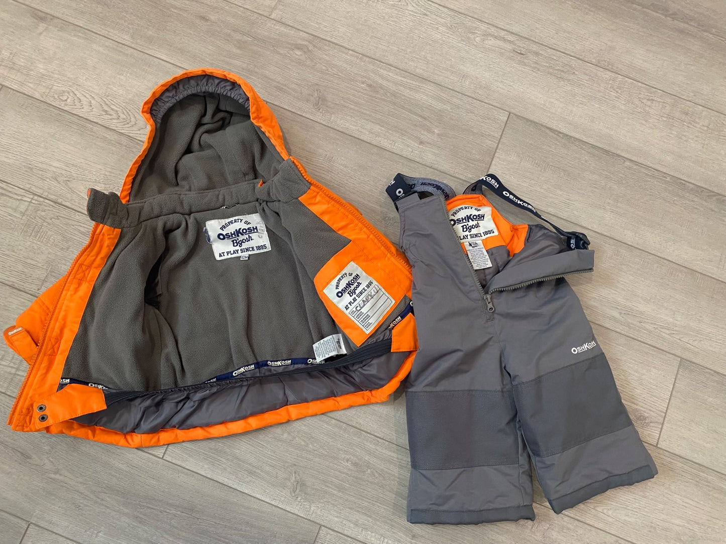 2 Piece 12m Snowsuit, Kids 12 Month (9-12M)
