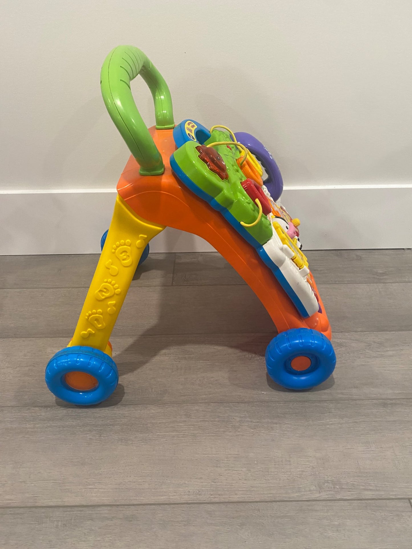 Vtech sit to stand learning walker