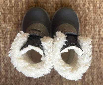 Olang Toddler Girls Winter Boots Size 5/5.5 (Retails for $90) , Shoes 5.5 (Walkers:12-24 mth)
