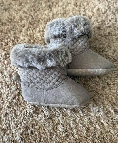 Joe Fresh Baby Boots Size 3 , Shoes 3 (Baby: 0-12 mth)