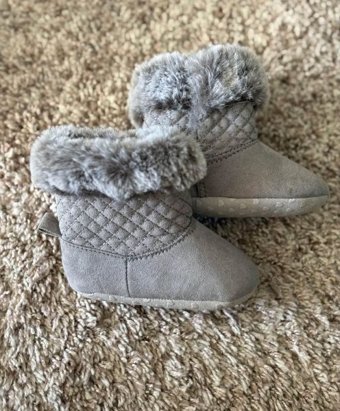 Joe Fresh Baby Boots Size 3 , Shoes 3 (Baby: 0-12 mth)