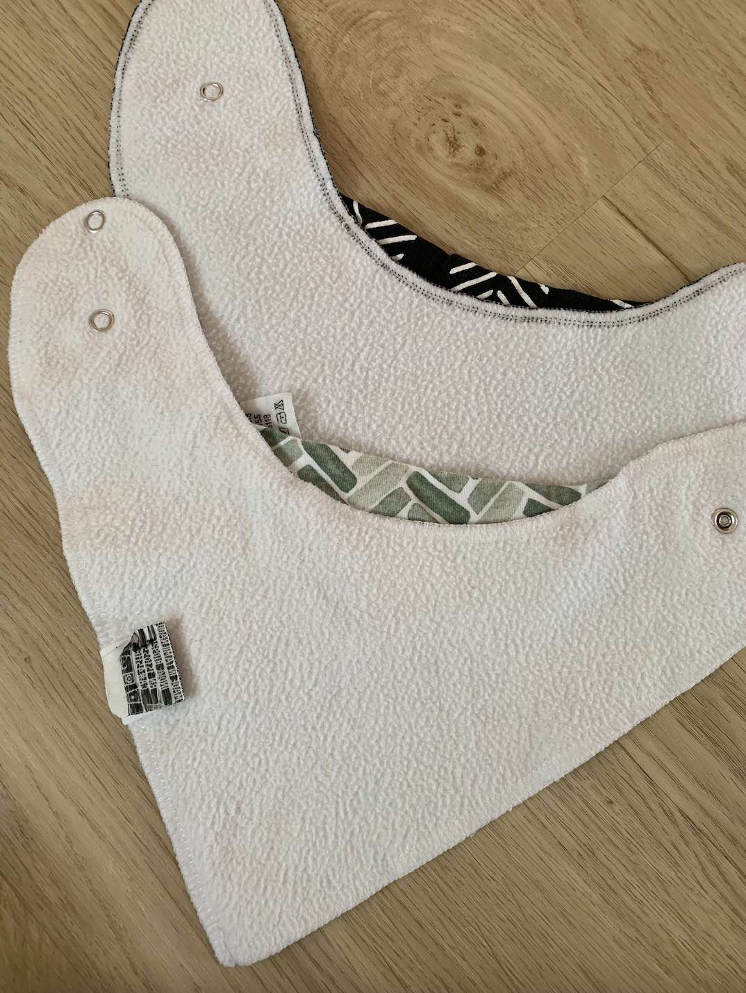 Copper pearl bibs