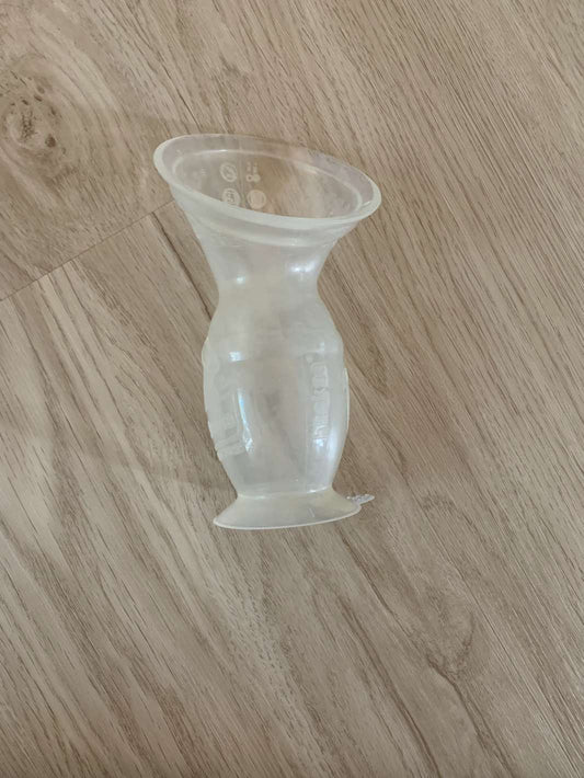 Haakaa (2 of 2) silicone milk catcher