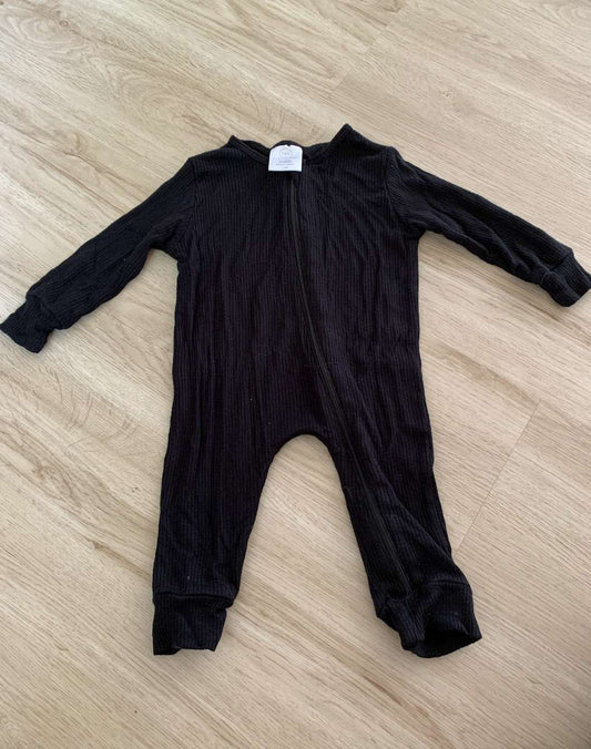 Tiny Button Apparel; Bamboo; Made in Canada romper; black ribbed 3-6m, Kids 6 Month (3-6M)