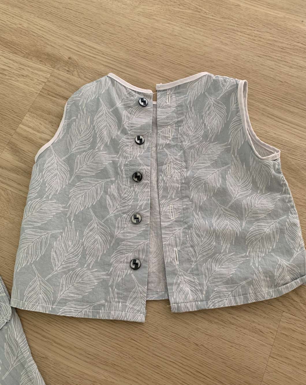 Handmade Small shop Set 18-24m; palm print, Kids 24 Month (18-24M)