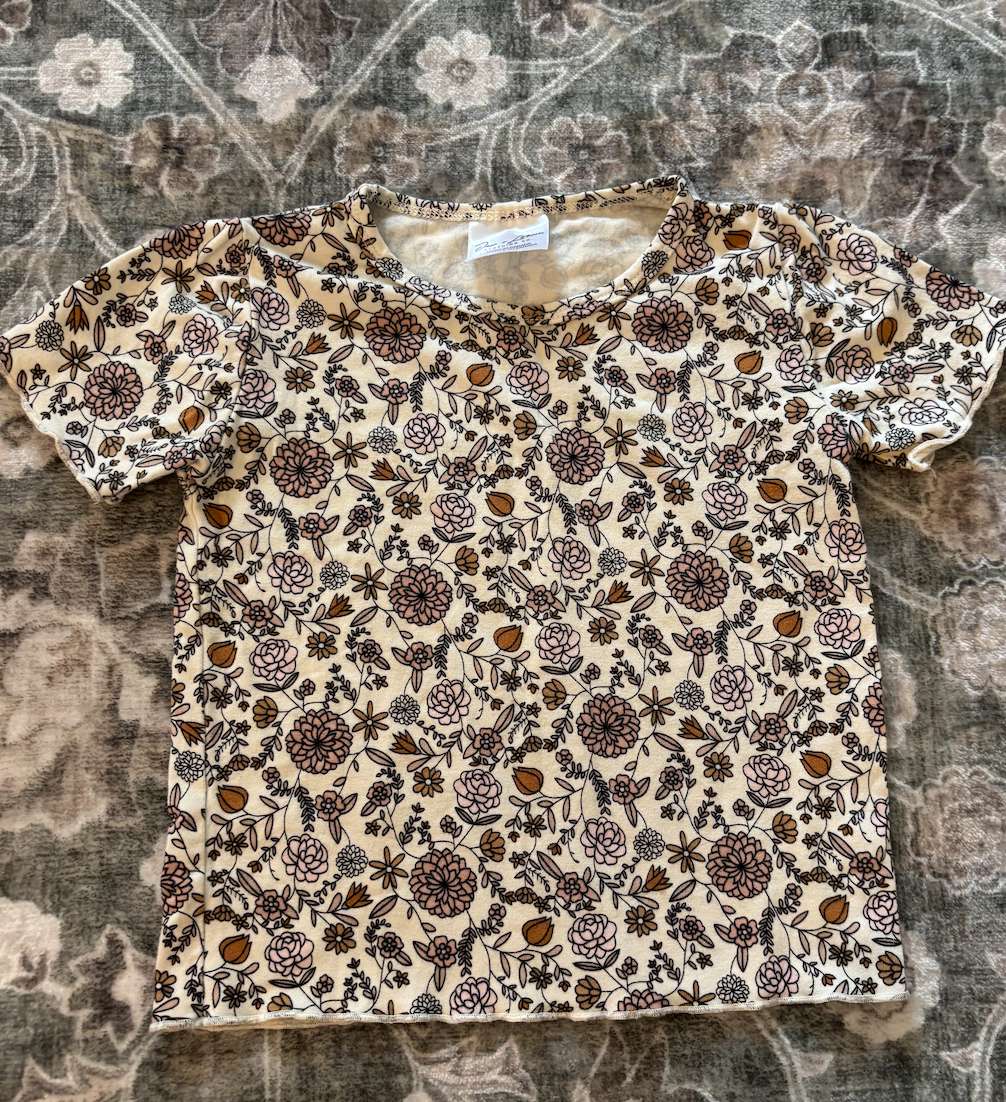 Jax & Lennon floral lettuce hem top 2/3y; Retails $38, Kids 2T