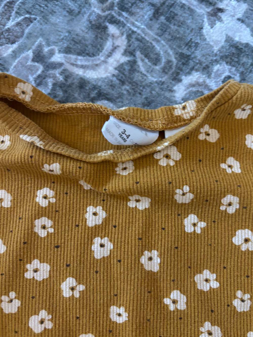 Zara 3/4 floral sets (2) , Kids 3T