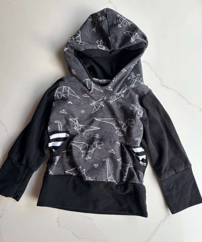 Black C2 small shop hoodie; 3-12m, Kids 12 Month (9-12M)