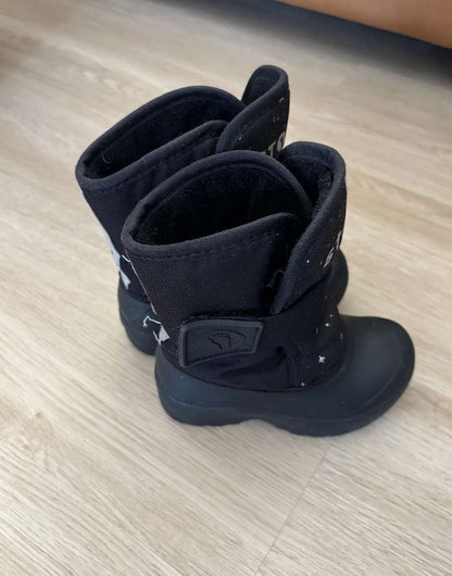 C6 sparkle star stonz boots , Shoes 6 (Walkers:12-24 mth)