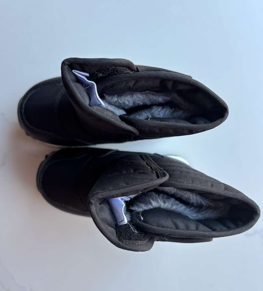 Jan & Jul winter boots; retails $58, Shoes 5.5 (Walkers:12-24 mth)