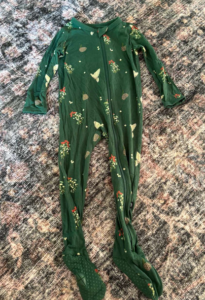 Kyte Green Christmas romper , Kids 18 Month (12-18M)