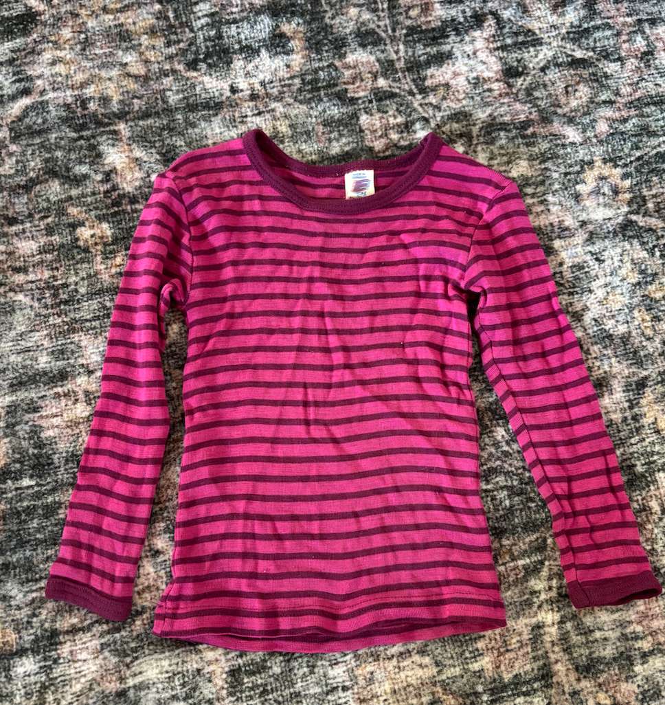 Engel virgin wool/silk sweater top (german) 104; retails $70, Kids 2T